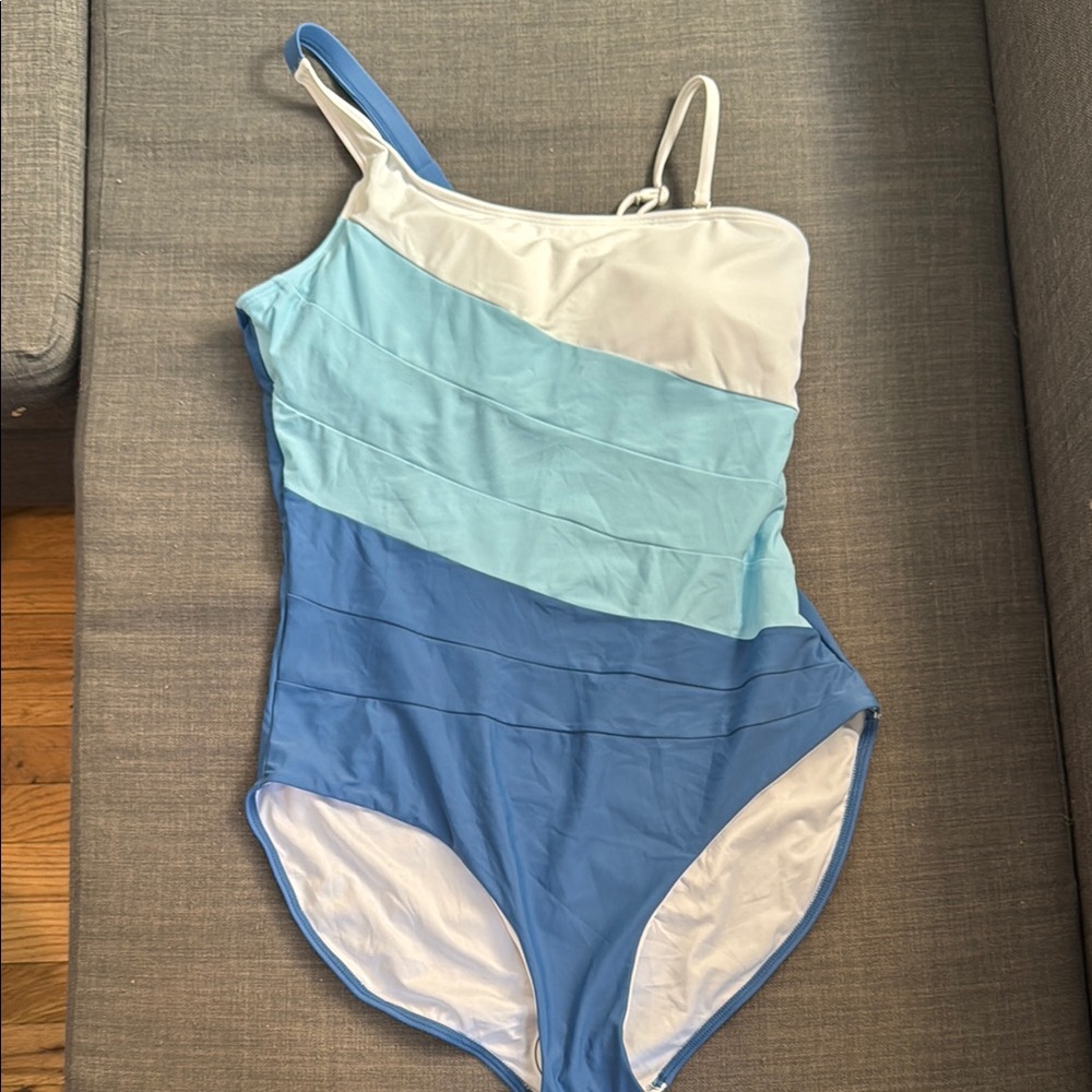 Women’s White and Blue Color Block One-Piece Swimsuit